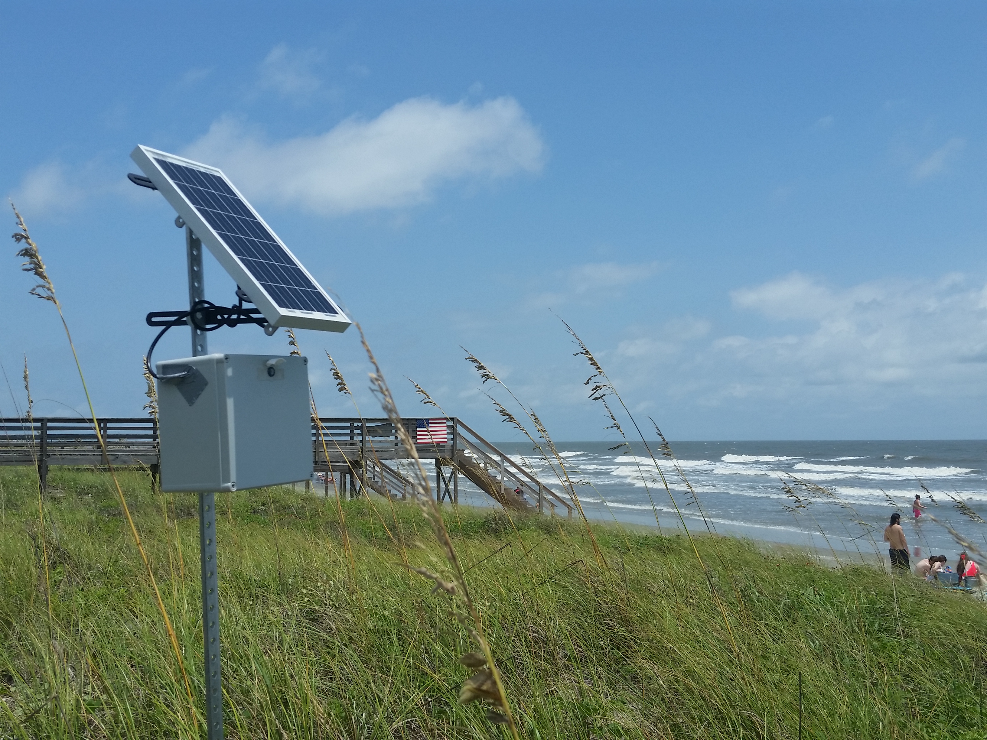 Camera installation at Folly Beach Pier, photo credit Jeremy Cothran